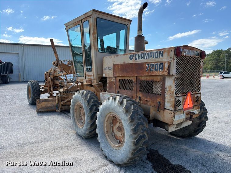 image for item FC3425 1979 Champion 720A motor grader