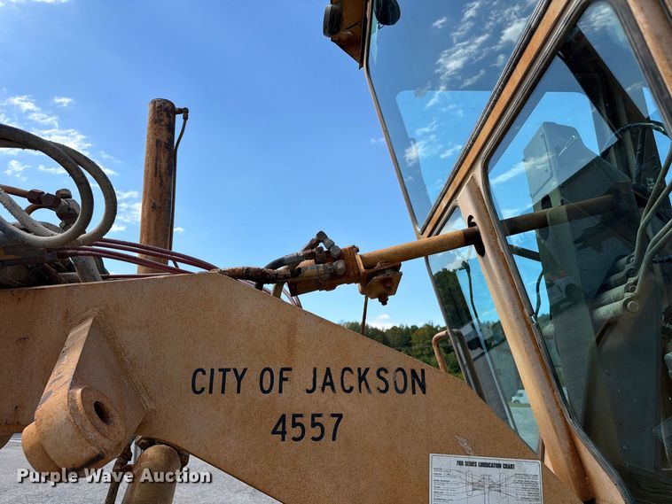 image for item FC3425 1979 Champion 720A motor grader