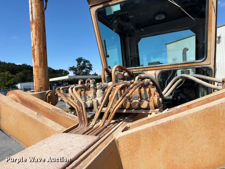image for item FC3425 1979 Champion 720A motor grader