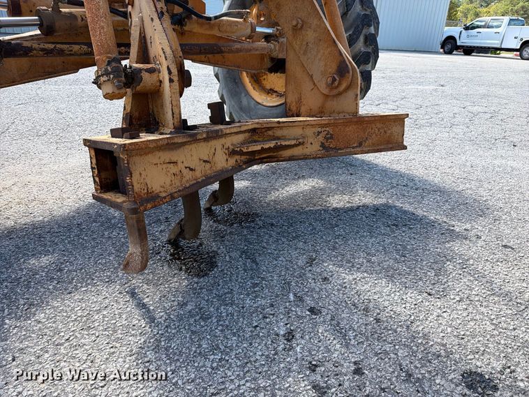 image for item FC3425 1979 Champion 720A motor grader