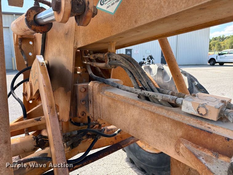 image for item FC3425 1979 Champion 720A motor grader