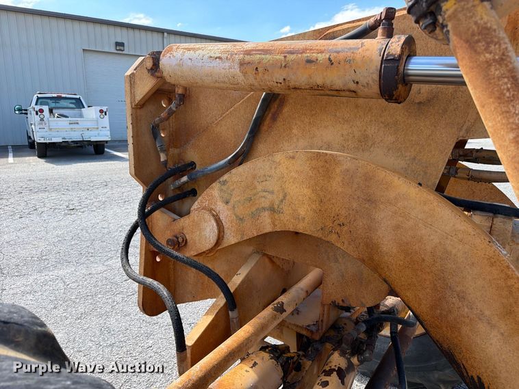 image for item FC3425 1979 Champion 720A motor grader