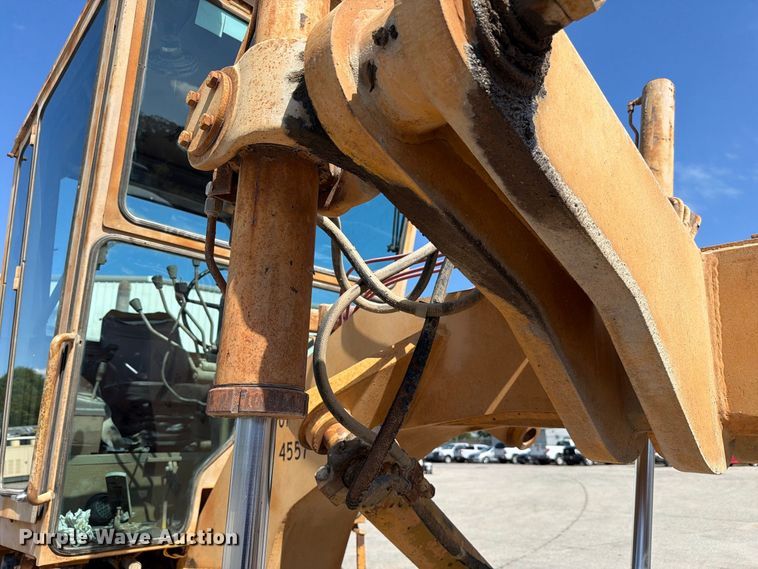 image for item FC3425 1979 Champion 720A motor grader