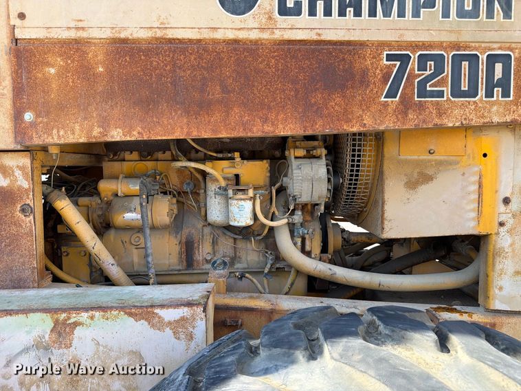 image for item FC3425 1979 Champion 720A motor grader