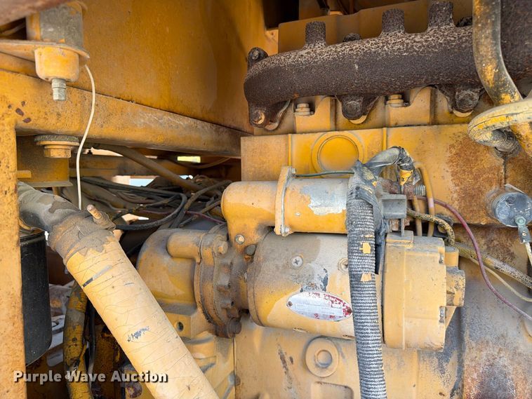 image for item FC3425 1979 Champion 720A motor grader