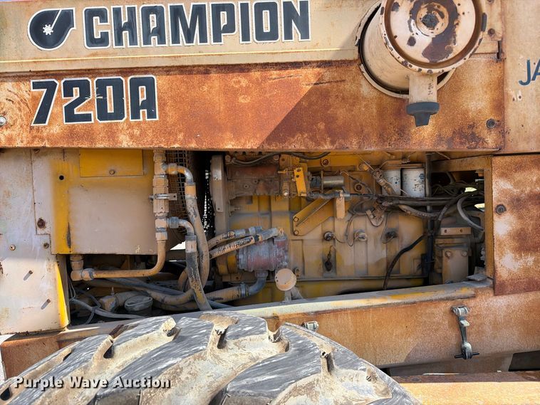 image for item FC3425 1979 Champion 720A motor grader