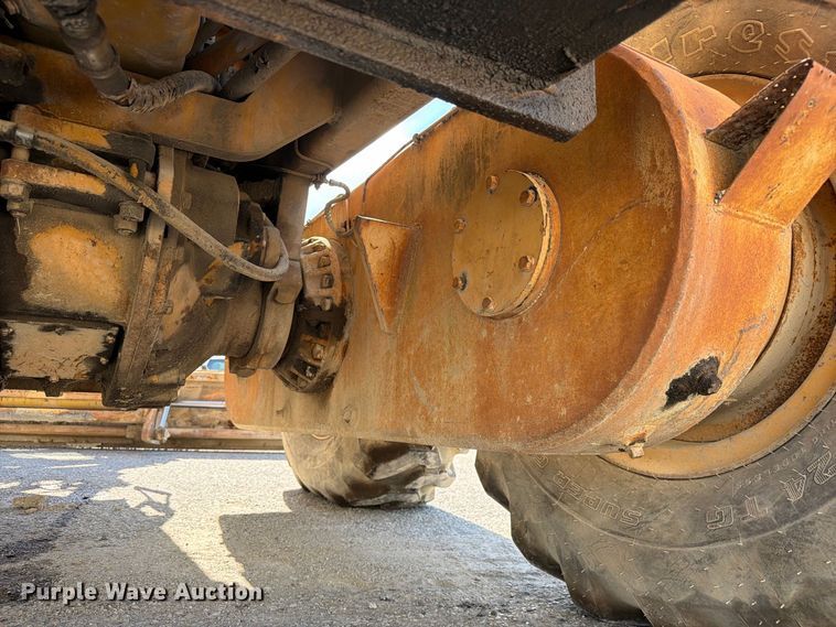 image for item FC3425 1979 Champion 720A motor grader