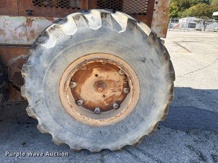 image for item FC3425 1979 Champion 720A motor grader