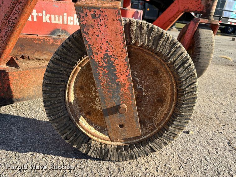 image for item FC3426 Kut-Kwick SSM-38-72D slope mower