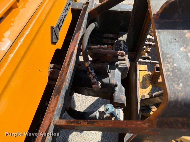 image for item FG0796 2000 International 4900 dump truck