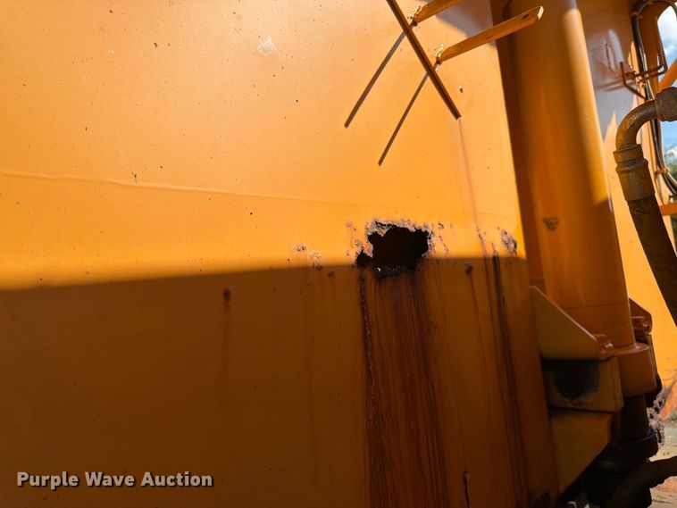 image for item FG0796 2000 International 4900 dump truck