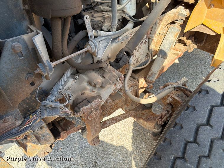 image for item FG0796 2000 International 4900 dump truck