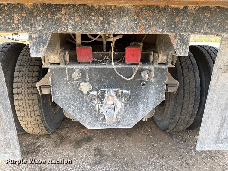 image for item FG0798 1989 International 9300 dump truck