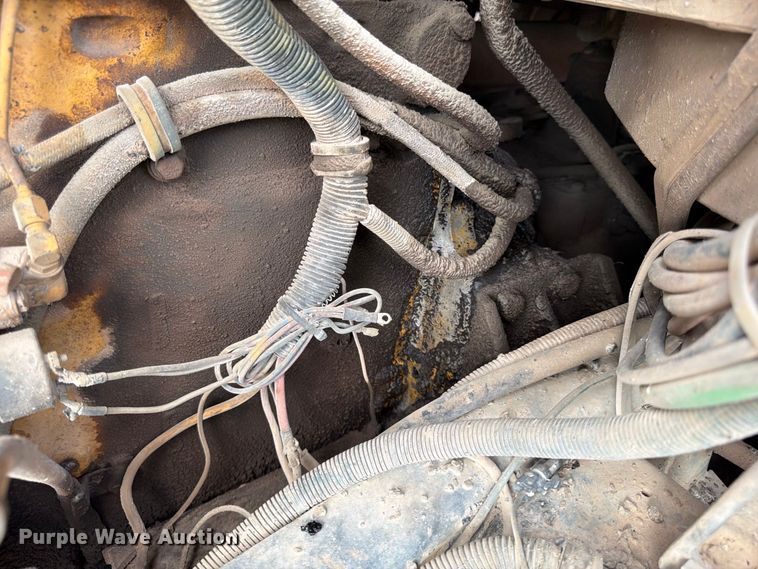 image for item FG0798 1989 International 9300 dump truck