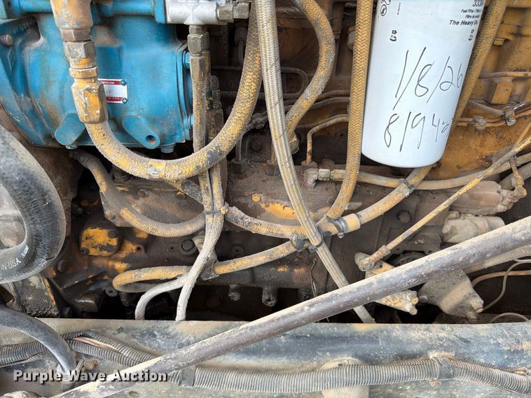 image for item FG0798 1989 International 9300 dump truck