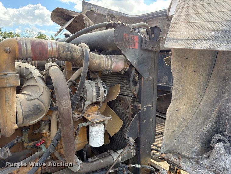 image for item FG0798 1989 International 9300 dump truck