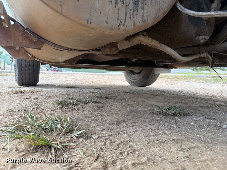 image for item FG0798 1989 International 9300 dump truck