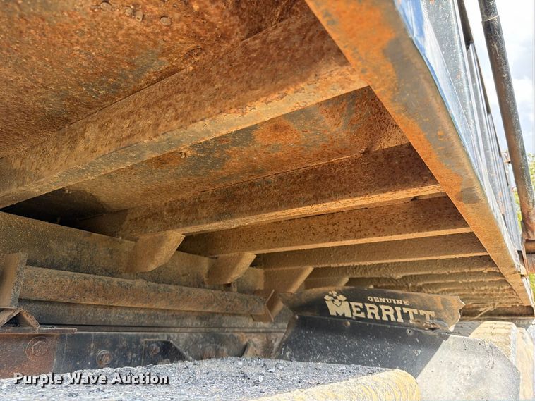 image for item FG0798 1989 International 9300 dump truck
