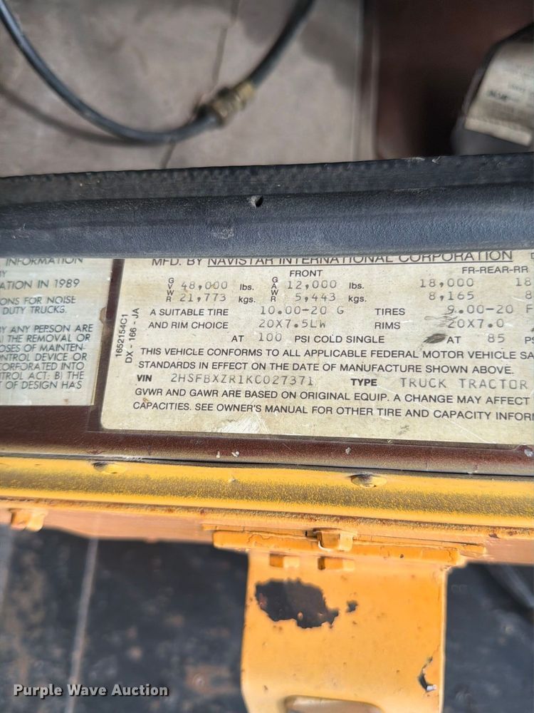 image for item FG0798 1989 International 9300 dump truck