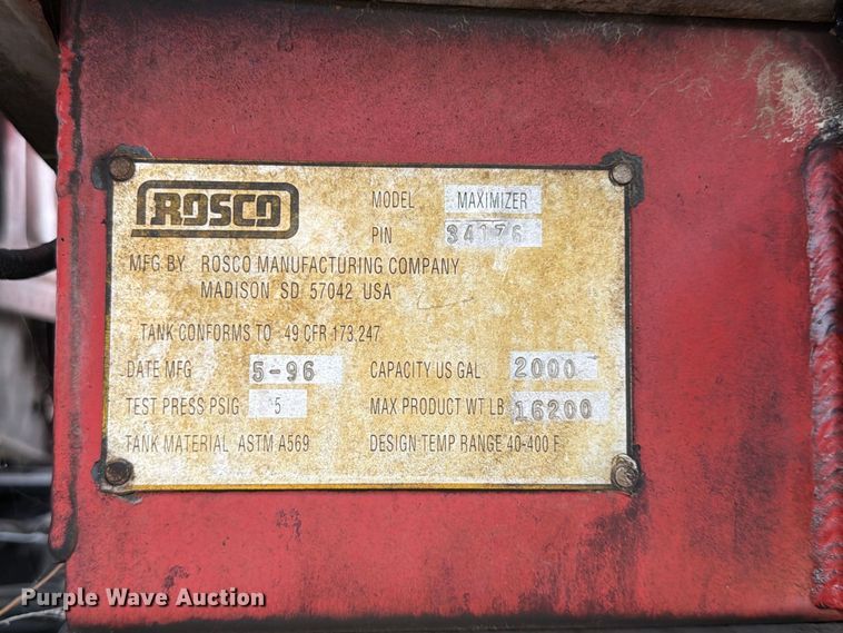 image for item FG0799 1996 Ford F800 oil distributor truck
