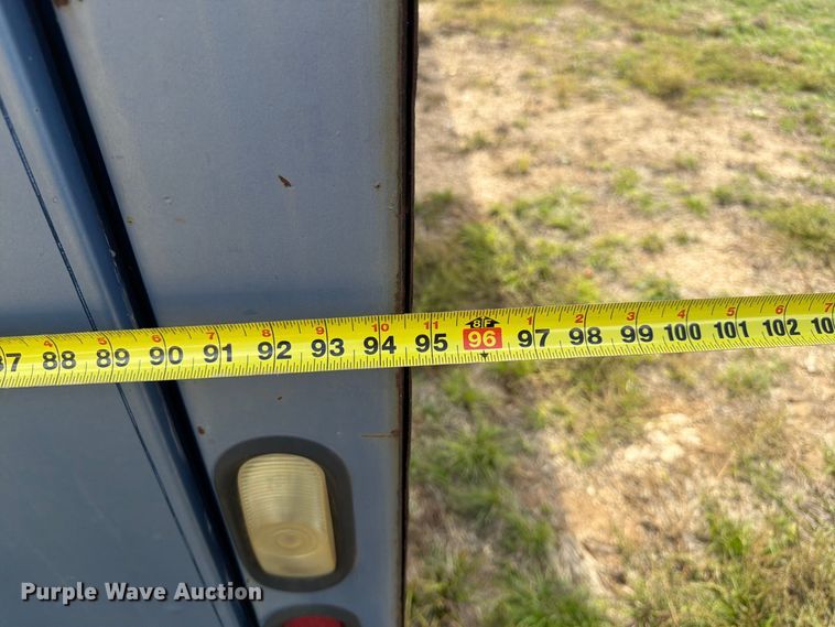 image for item FG0800 1997 CM Trailers enclosed cargo trailer