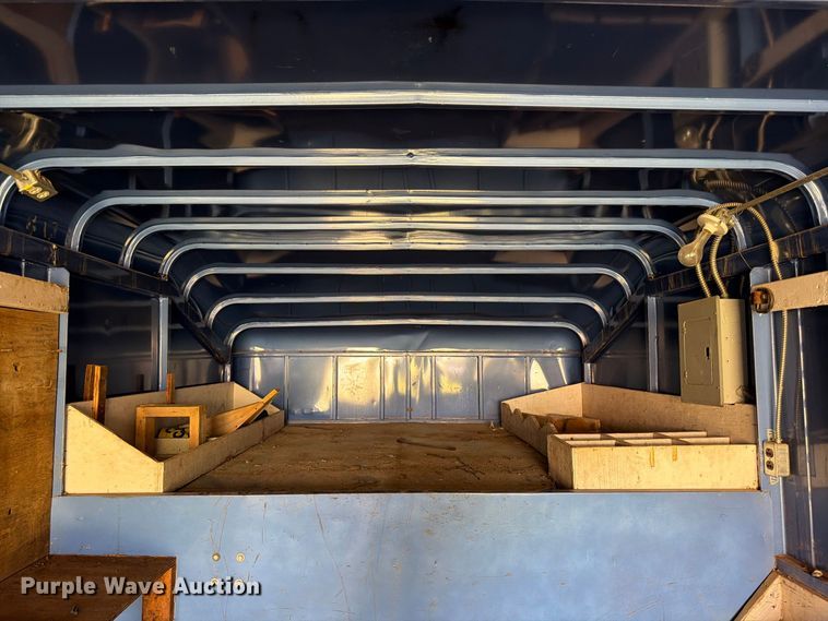 image for item FG0800 1997 CM Trailers enclosed cargo trailer