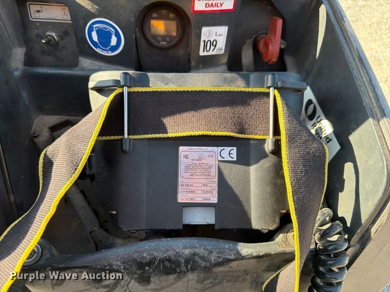 image for item FG0801 2014 Bomag BMP 8500 trench compactor