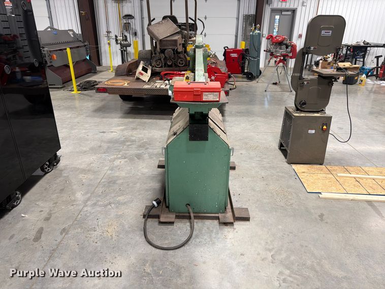 image for item FG0803 Piranha P36 ironworker