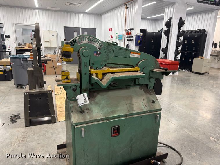 image for item FG0803 Piranha P36 ironworker