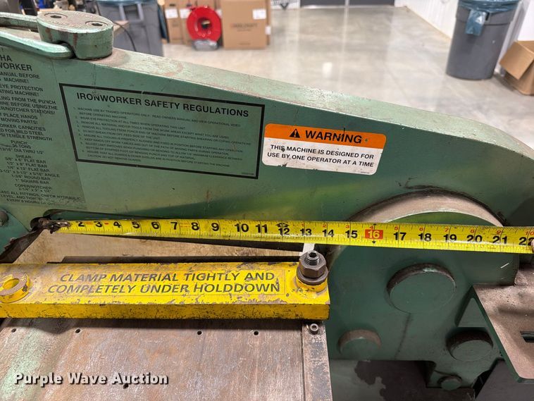 image for item FG0803 Piranha P36 ironworker
