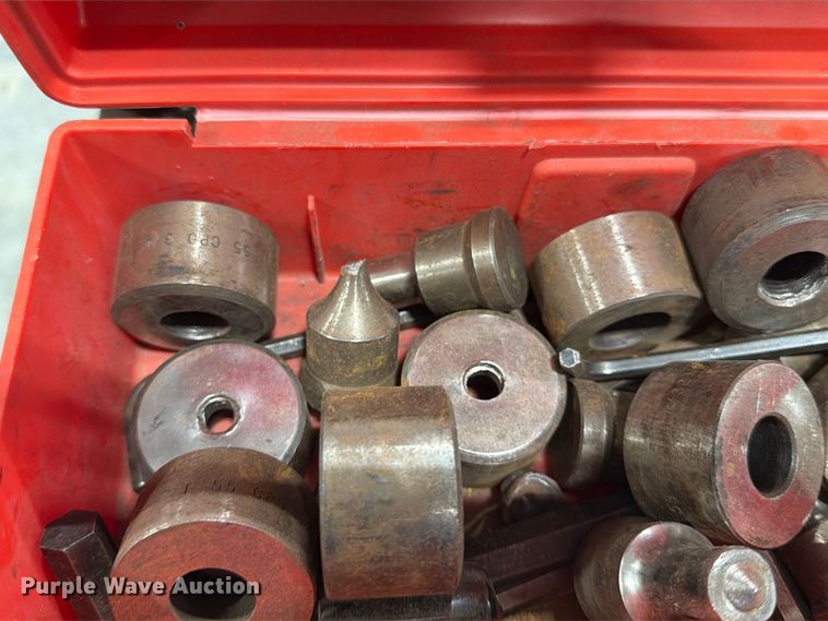 image for item FG0803 Piranha P36 ironworker
