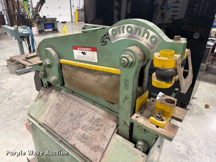 image for item FG0803 Piranha P36 ironworker