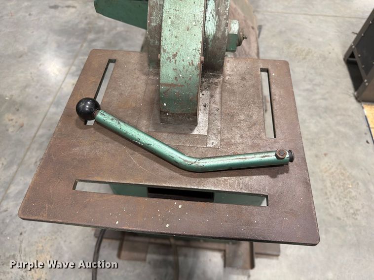 image for item FG0803 Piranha P36 ironworker