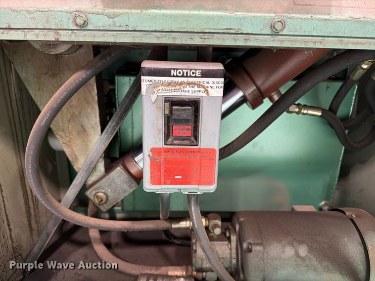 image for item FG0803 Piranha P36 ironworker