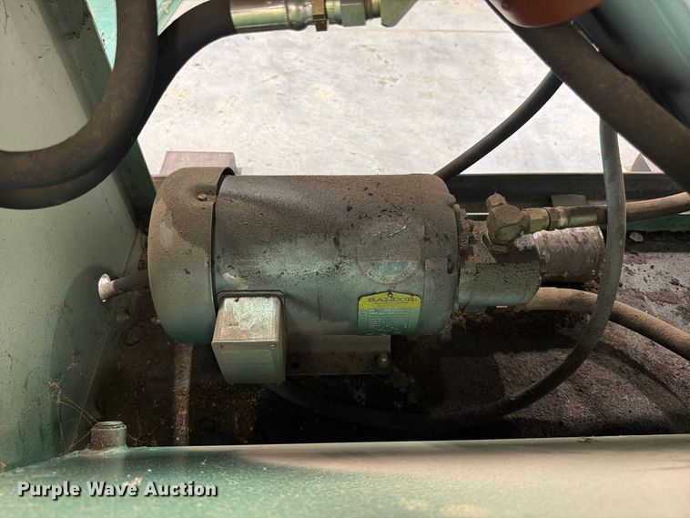 image for item FG0803 Piranha P36 ironworker