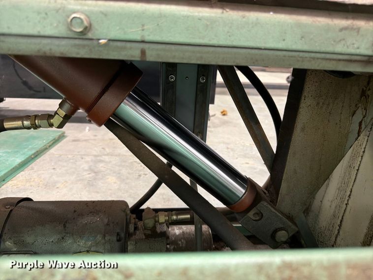image for item FG0803 Piranha P36 ironworker