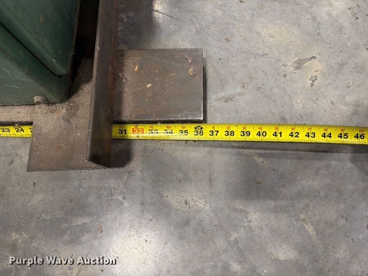 image for item FG0803 Piranha P36 ironworker