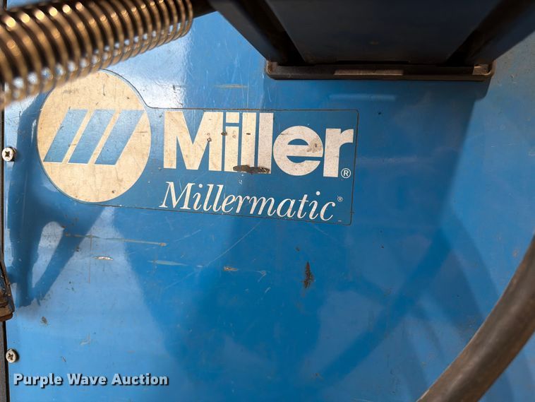 image for item FG0805 Miller Millermatic 250X welder
