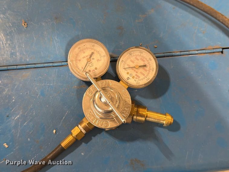 image for item FG0806 Miller Millermatic 252 welder