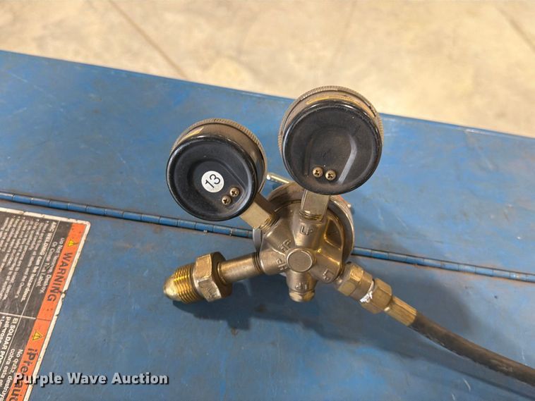 image for item FG0808 Miller Millermatic 252 welder