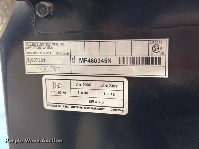 image for item FG0809 Miller Millermatic 252 welder
