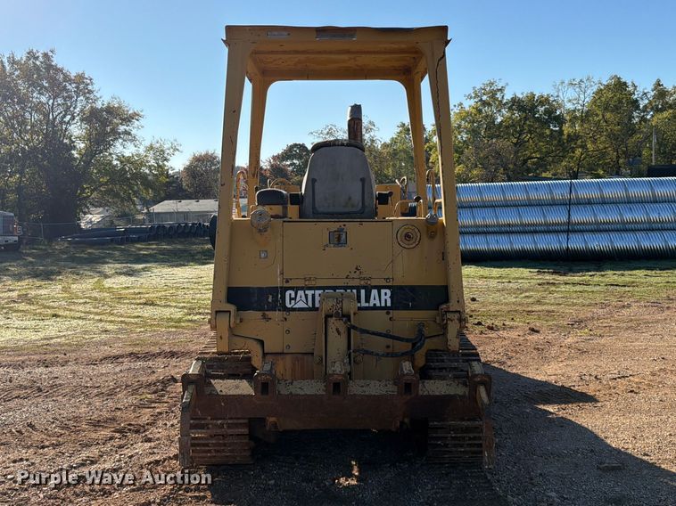 image for item FG0839 1992 Caterpillar 935C loader