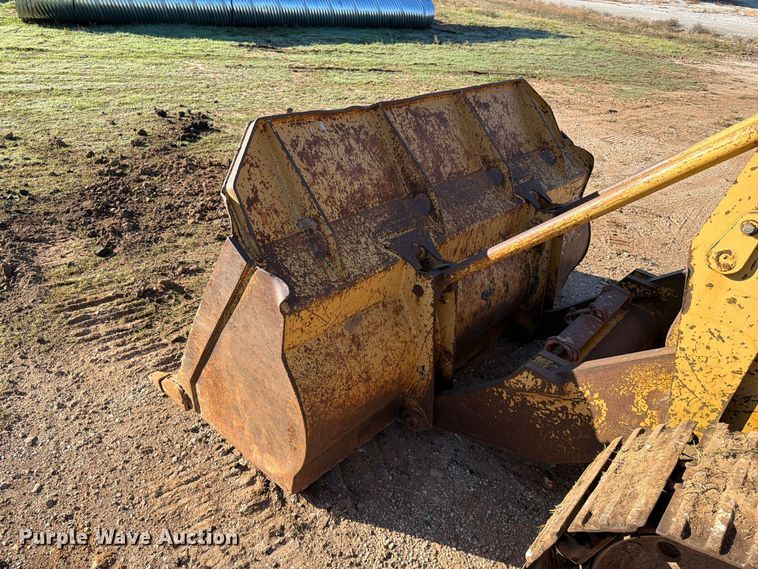 image for item FG0839 1992 Caterpillar 935C loader