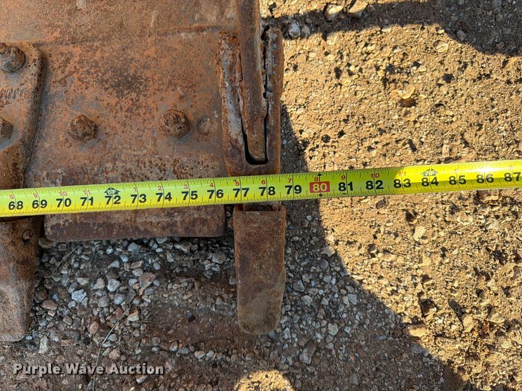 image for item FG0839 1992 Caterpillar 935C loader