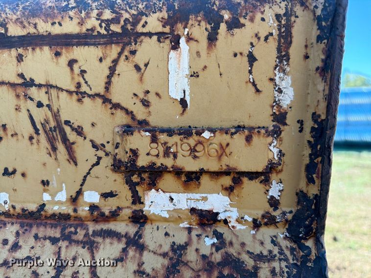 image for item FG0839 1992 Caterpillar 935C loader