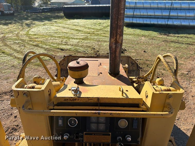 image for item FG0839 1992 Caterpillar 935C loader