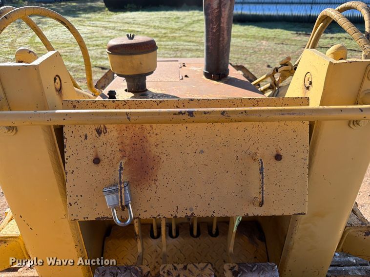 image for item FG0839 1992 Caterpillar 935C loader