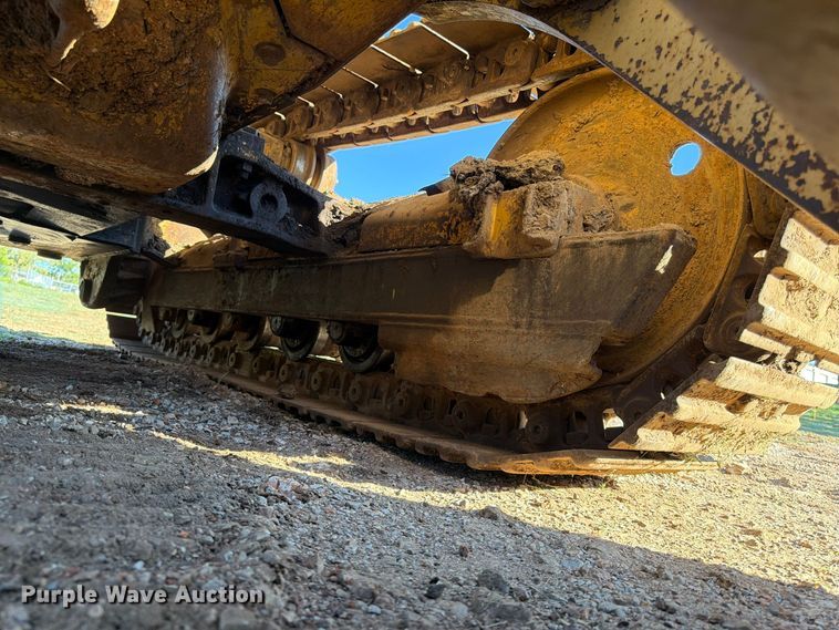 image for item FG0839 1992 Caterpillar 935C loader