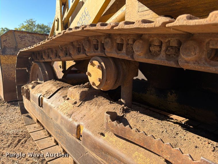 image for item FG0839 1992 Caterpillar 935C loader