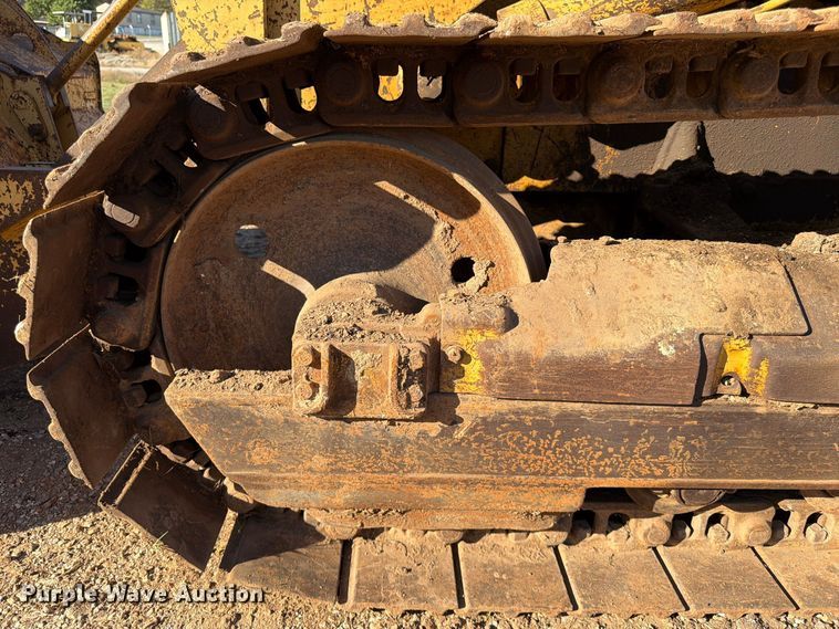image for item FG0839 1992 Caterpillar 935C loader